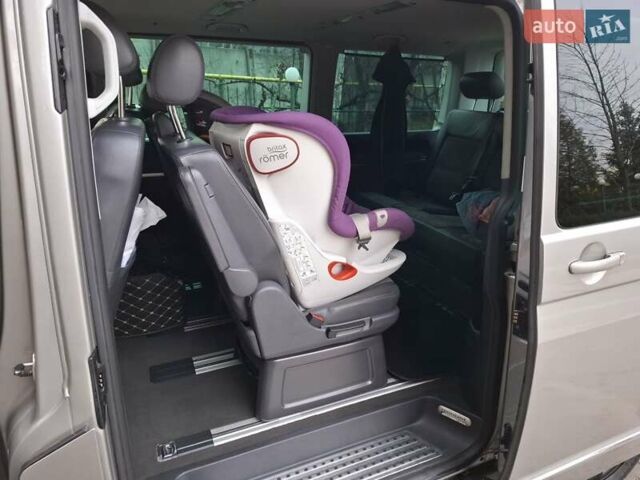 Бежевый Фольксваген Мультиван, объемом двигателя 2 л и пробегом 307 тыс. км за 19000 $, фото 21 на Automoto.ua