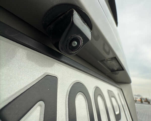 Бежевый Фольксваген Мультиван, объемом двигателя 2 л и пробегом 273 тыс. км за 20500 $, фото 44 на Automoto.ua