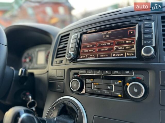 Бежевый Фольксваген Мультиван, объемом двигателя 1.97 л и пробегом 238 тыс. км за 22400 $, фото 34 на Automoto.ua