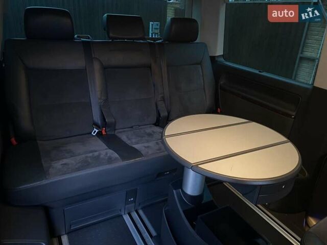 Бежевий Фольксваген Мультиван, об'ємом двигуна 1.98 л та пробігом 206 тис. км за 28500 $, фото 28 на Automoto.ua