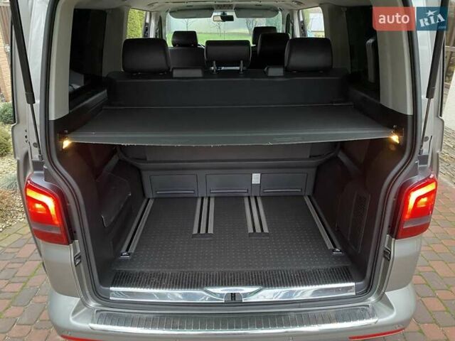 Бежевий Фольксваген Мультиван, об'ємом двигуна 1.98 л та пробігом 206 тис. км за 28500 $, фото 51 на Automoto.ua