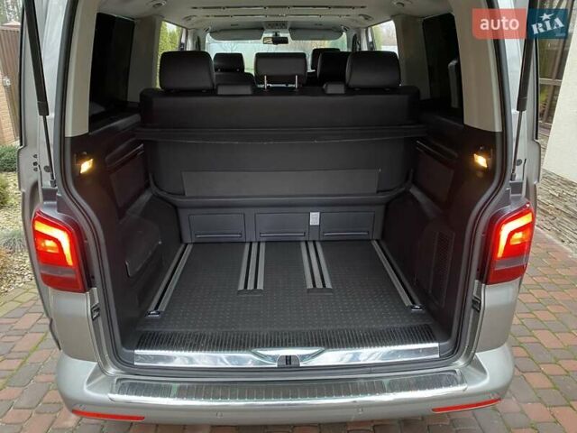 Бежевий Фольксваген Мультиван, об'ємом двигуна 1.98 л та пробігом 206 тис. км за 28500 $, фото 49 на Automoto.ua