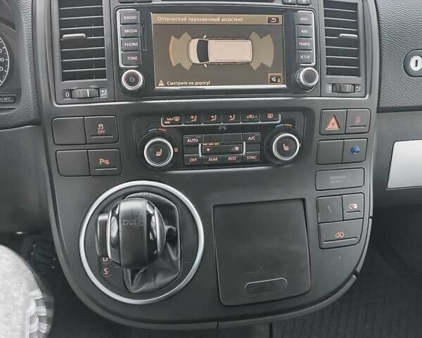 Бежевый Фольксваген Мультиван, объемом двигателя 1.97 л и пробегом 253 тыс. км за 23200 $, фото 28 на Automoto.ua