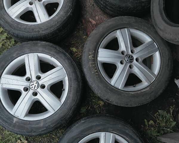 Бежевый Фольксваген Мультиван, объемом двигателя 1.97 л и пробегом 253 тыс. км за 23200 $, фото 11 на Automoto.ua