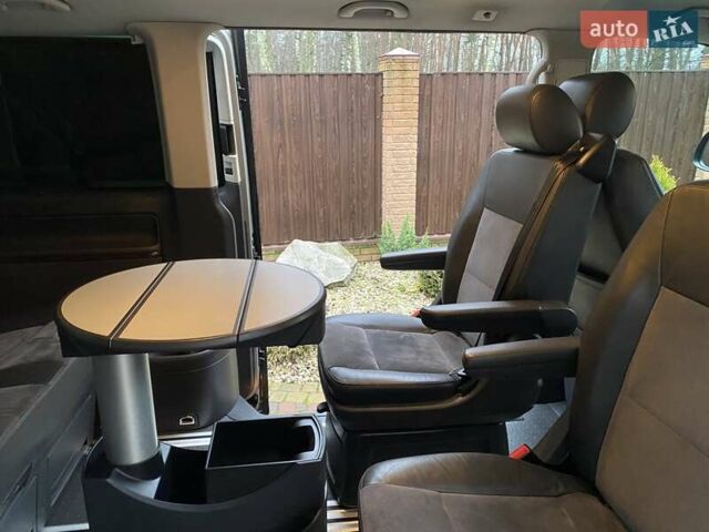 Бежевий Фольксваген Мультиван, об'ємом двигуна 1.98 л та пробігом 206 тис. км за 28500 $, фото 32 на Automoto.ua