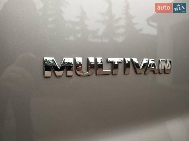 Бежевий Фольксваген Мультиван, об'ємом двигуна 1.98 л та пробігом 206 тис. км за 28500 $, фото 74 на Automoto.ua