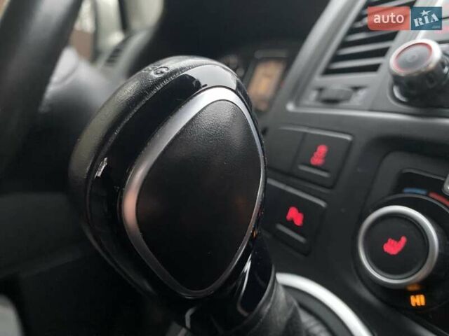 Бежевий Фольксваген Мультиван, об'ємом двигуна 1.98 л та пробігом 206 тис. км за 28500 $, фото 40 на Automoto.ua