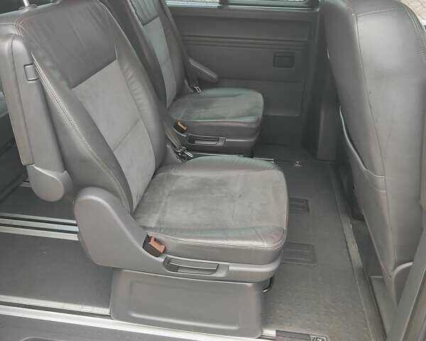 Бежевый Фольксваген Мультиван, объемом двигателя 1.97 л и пробегом 253 тыс. км за 23200 $, фото 8 на Automoto.ua