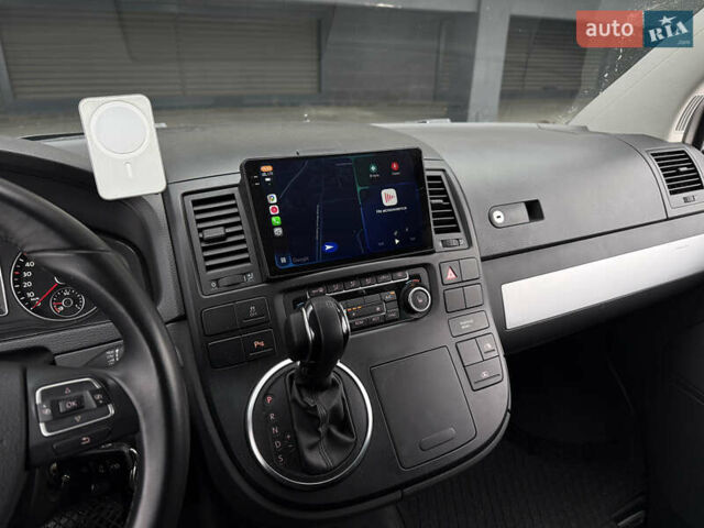 Бежевий Фольксваген Мультиван, об'ємом двигуна 1.97 л та пробігом 103 тис. км за 34500 $, фото 16 на Automoto.ua