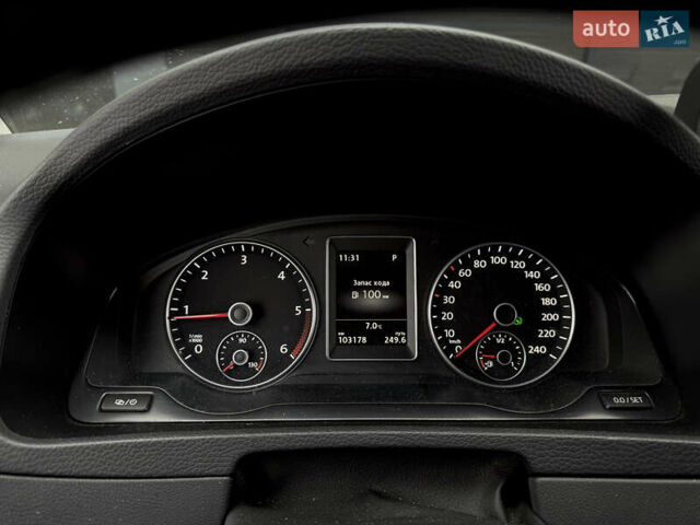 Бежевий Фольксваген Мультиван, об'ємом двигуна 1.97 л та пробігом 103 тис. км за 34500 $, фото 17 на Automoto.ua