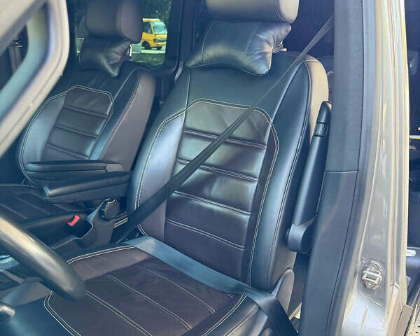 Бежевый Фольксваген Мультиван, объемом двигателя 1.97 л и пробегом 193 тыс. км за 52000 $, фото 16 на Automoto.ua