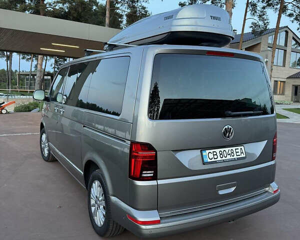 Бежевый Фольксваген Мультиван, объемом двигателя 1.97 л и пробегом 160 тыс. км за 63900 $, фото 4 на Automoto.ua