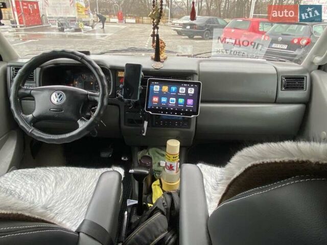 Чорний Фольксваген Мультиван, об'ємом двигуна 2.8 л та пробігом 329 тис. км за 9900 $, фото 20 на Automoto.ua