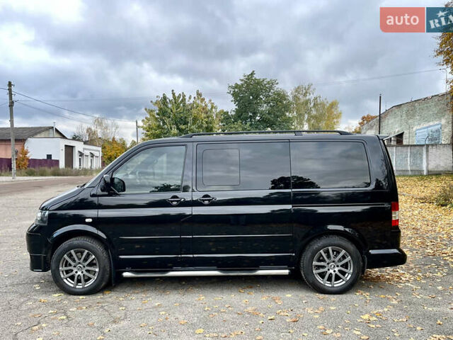 Черный Фольксваген Мультиван, объемом двигателя 3.2 л и пробегом 256 тыс. км за 15400 $, фото 5 на Automoto.ua