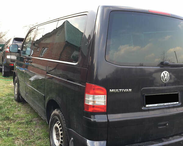 Черный Фольксваген Мультиван, объемом двигателя 2.46 л и пробегом 58 тыс. км за 2500 $, фото 1 на Automoto.ua