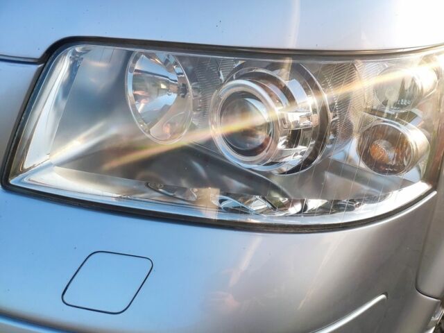 Черный Фольксваген Мультиван, объемом двигателя 1.6 л и пробегом 170 тыс. км за 16000 $, фото 21 на Automoto.ua