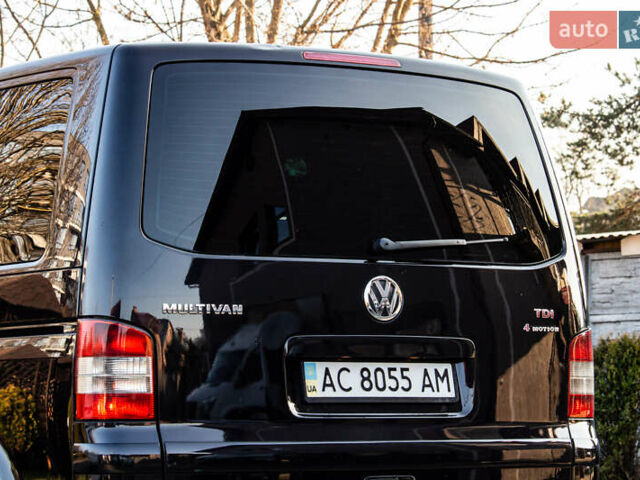 Черный Фольксваген Мультиван, объемом двигателя 2.5 л и пробегом 354 тыс. км за 13900 $, фото 17 на Automoto.ua