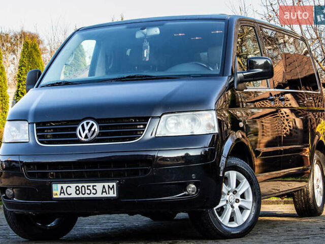 Черный Фольксваген Мультиван, объемом двигателя 2.5 л и пробегом 354 тыс. км за 13900 $, фото 4 на Automoto.ua