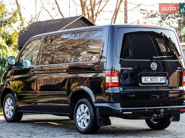 Черный Фольксваген Мультиван, объемом двигателя 2.5 л и пробегом 354 тыс. км за 13900 $, фото 14 на Automoto.ua