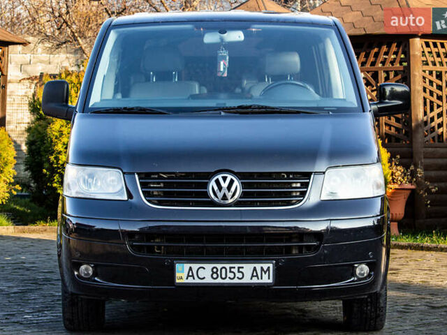 Черный Фольксваген Мультиван, объемом двигателя 2.5 л и пробегом 354 тыс. км за 13900 $, фото 9 на Automoto.ua