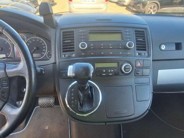 Чорний Фольксваген Мультиван, об'ємом двигуна 2.5 л та пробігом 280 тис. км за 6200 $, фото 21 на Automoto.ua