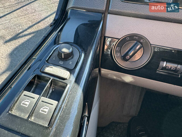 Фольксваген Мультиван 2007 в Киеве на Automoto.ua Черный Фольксваген Мультиван, объемом двигателя 2.5 л и пробегом 361 тыс. км за 12790 $, фото 22 на Automoto.ua