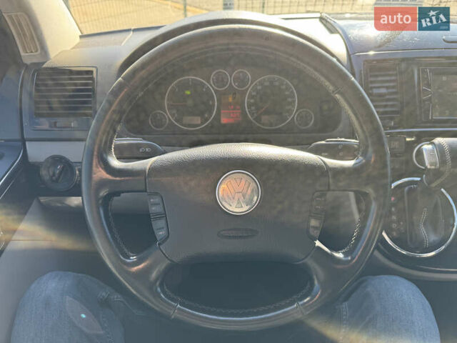 Фольксваген Мультиван 2007 в Киеве на Automoto.ua Черный Фольксваген Мультиван, объемом двигателя 2.5 л и пробегом 361 тыс. км за 12790 $, фото 19 на Automoto.ua