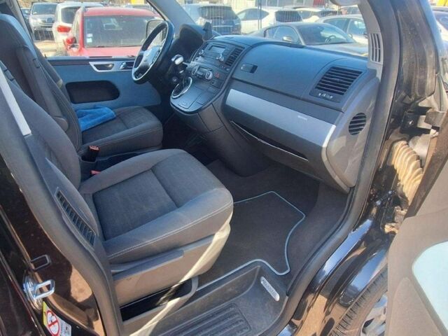 Чорний Фольксваген Мультиван, об'ємом двигуна 2.5 л та пробігом 280 тис. км за 6200 $, фото 20 на Automoto.ua