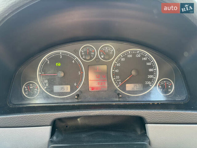 Фольксваген Мультиван 2007 в Киеве на Automoto.ua Черный Фольксваген Мультиван, объемом двигателя 2.5 л и пробегом 361 тыс. км за 12790 $, фото 18 на Automoto.ua