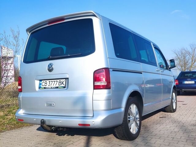 Черный Фольксваген Мультиван, объемом двигателя 1.6 л и пробегом 170 тыс. км за 16000 $, фото 2 на Automoto.ua