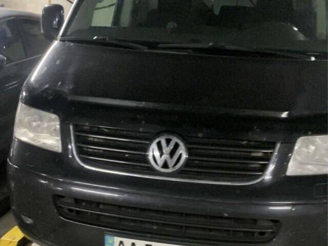 Чорний Фольксваген Мультиван, об'ємом двигуна 3.2 л та пробігом 215 тис. км за 19101 $, фото 5 на Automoto.ua