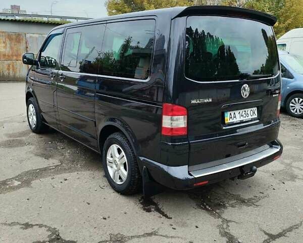 Чорний Фольксваген Мультиван, об'ємом двигуна 2.5 л та пробігом 267 тис. км за 19200 $, фото 5 на Automoto.ua