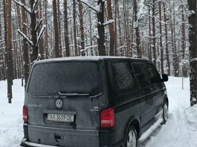 Чорний Фольксваген Мультиван, об'ємом двигуна 3.2 л та пробігом 215 тис. км за 19101 $, фото 1 на Automoto.ua