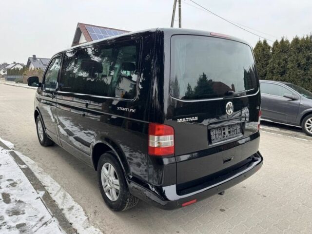 Черный Фольксваген Мультиван, объемом двигателя 2.5 л и пробегом 211 тыс. км за 3300 $, фото 4 на Automoto.ua