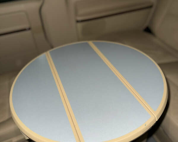 Черный Фольксваген Мультиван, объемом двигателя 3.19 л и пробегом 70 тыс. км за 27000 $, фото 16 на Automoto.ua