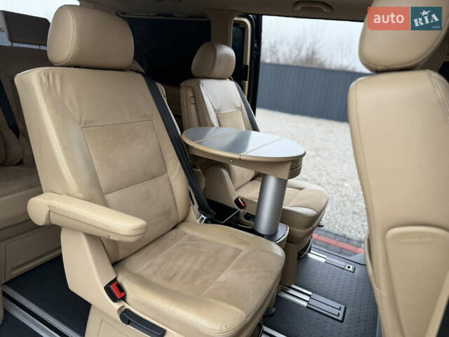 Чорний Фольксваген Мультиван, об'ємом двигуна 2.46 л та пробігом 300 тис. км за 13999 $, фото 21 на Automoto.ua