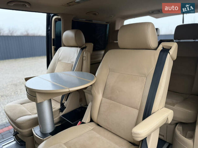 Чорний Фольксваген Мультиван, об'ємом двигуна 2.46 л та пробігом 300 тис. км за 13999 $, фото 24 на Automoto.ua