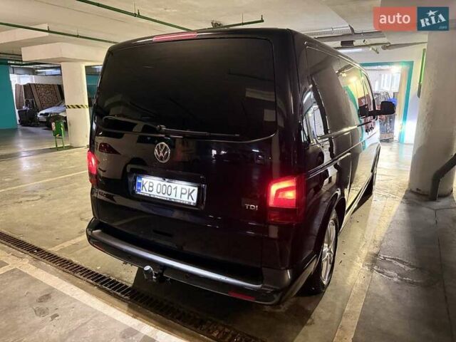 Черный Фольксваген Мультиван, объемом двигателя 1.97 л и пробегом 308 тыс. км за 20000 $, фото 1 на Automoto.ua