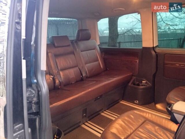 Черный Фольксваген Мультиван, объемом двигателя 1.97 л и пробегом 318 тыс. км за 19300 $, фото 11 на Automoto.ua