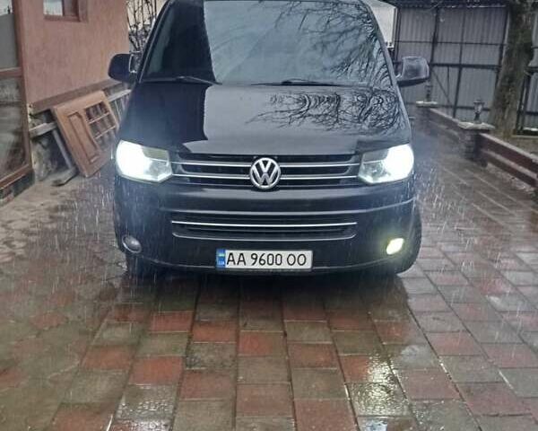 Черный Фольксваген Мультиван, объемом двигателя 1.97 л и пробегом 318 тыс. км за 19300 $, фото 1 на Automoto.ua