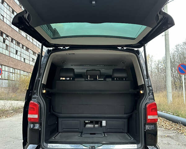 Черный Фольксваген Мультиван, объемом двигателя 1.98 л и пробегом 365 тыс. км за 19999 $, фото 24 на Automoto.ua