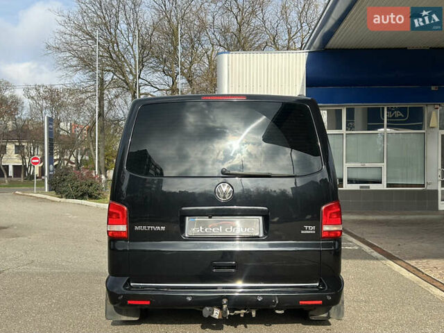 Чорний Фольксваген Мультиван, об'ємом двигуна 2 л та пробігом 311 тис. км за 21499 $, фото 6 на Automoto.ua