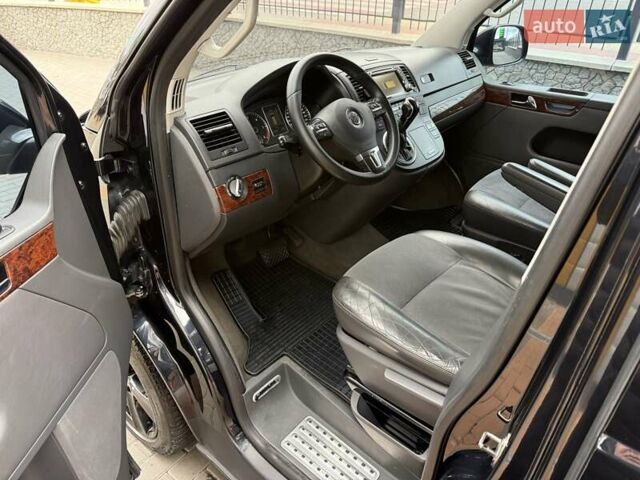 Черный Фольксваген Мультиван, объемом двигателя 1.98 л и пробегом 345 тыс. км за 21999 $, фото 32 на Automoto.ua