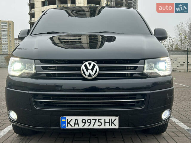 Черный Фольксваген Мультиван, объемом двигателя 1.97 л и пробегом 300 тыс. км за 25000 $, фото 7 на Automoto.ua