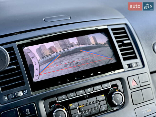 Черный Фольксваген Мультиван, объемом двигателя 2 л и пробегом 290 тыс. км за 19900 $, фото 28 на Automoto.ua