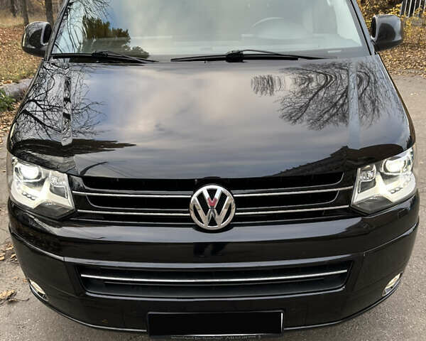Черный Фольксваген Мультиван, объемом двигателя 1.98 л и пробегом 365 тыс. км за 19999 $, фото 13 на Automoto.ua