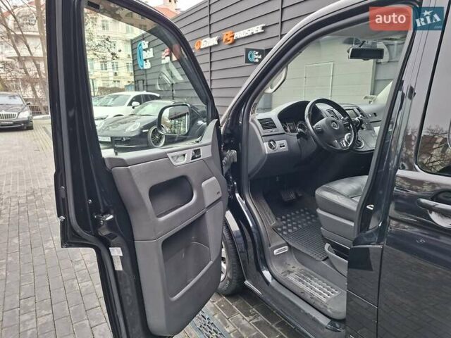 Черный Фольксваген Мультиван, объемом двигателя 1.98 л и пробегом 176 тыс. км за 31900 $, фото 8 на Automoto.ua