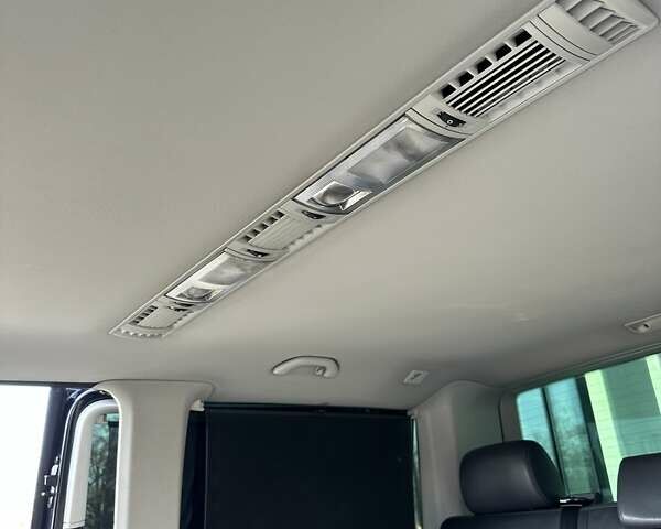 Черный Фольксваген Мультиван, объемом двигателя 1.97 л и пробегом 348 тыс. км за 24700 $, фото 37 на Automoto.ua