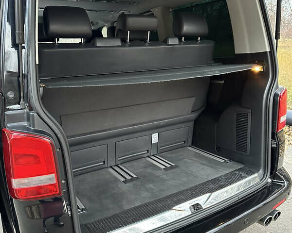 Черный Фольксваген Мультиван, объемом двигателя 1.98 л и пробегом 365 тыс. км за 19999 $, фото 26 на Automoto.ua