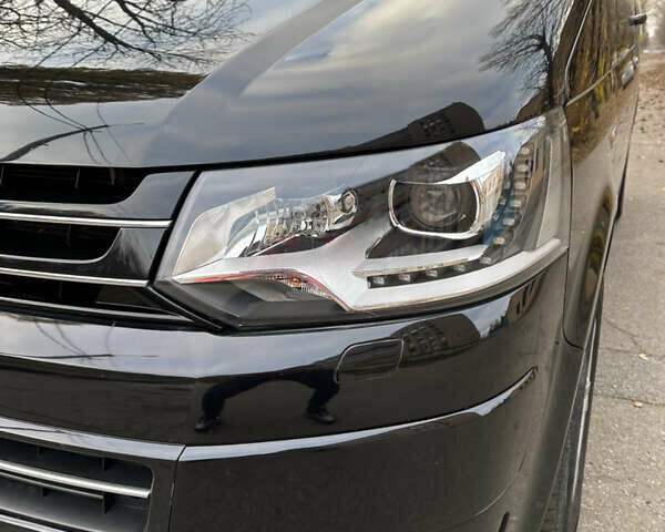 Черный Фольксваген Мультиван, объемом двигателя 1.98 л и пробегом 365 тыс. км за 19999 $, фото 11 на Automoto.ua